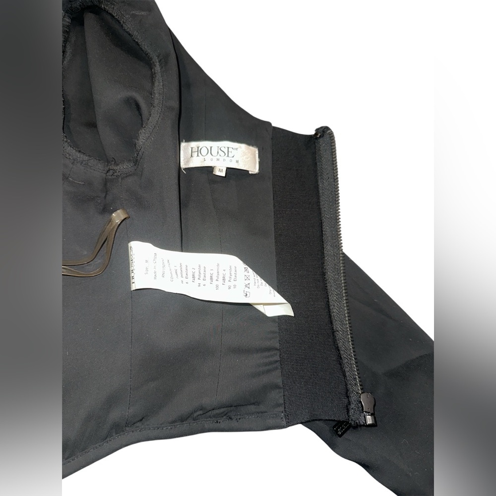 House of CB Black Velvet Crop Top - Picture 10 of 11